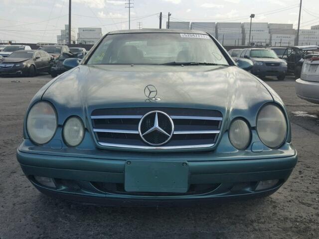 WDBLJ65G0WF003665 - 1998 MERCEDES-BENZ CLK 320 GREEN photo 9