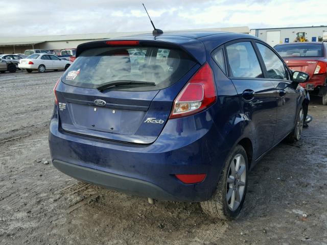 3FADP4EJ3GM196955 - 2016 FORD FIESTA SE BLUE photo 4