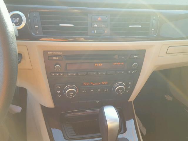 WBAVC93548K041785 - 2008 BMW 328 XI WHITE photo 9