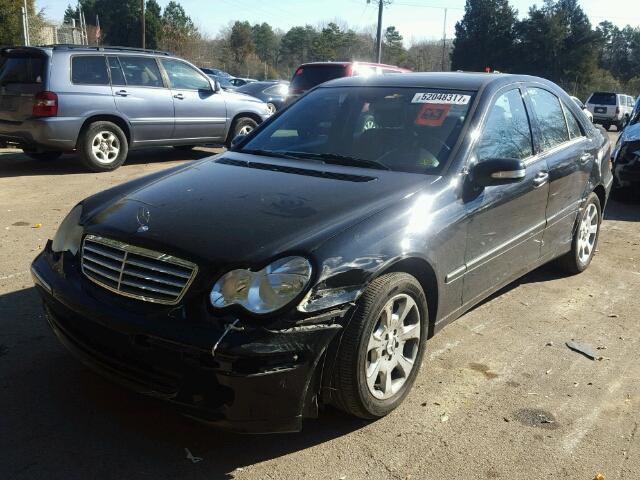 WDBRF61J65A657854 - 2005 MERCEDES-BENZ C 240 BLACK photo 2