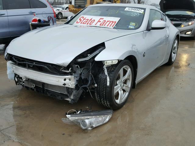 JN1AZ4EHXAM506528 - 2010 NISSAN 370Z SILVER photo 2