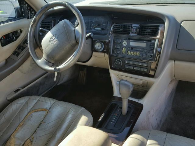 4T1BF18B8XU335153 - 1999 TOYOTA AVALON XL TAN photo 9