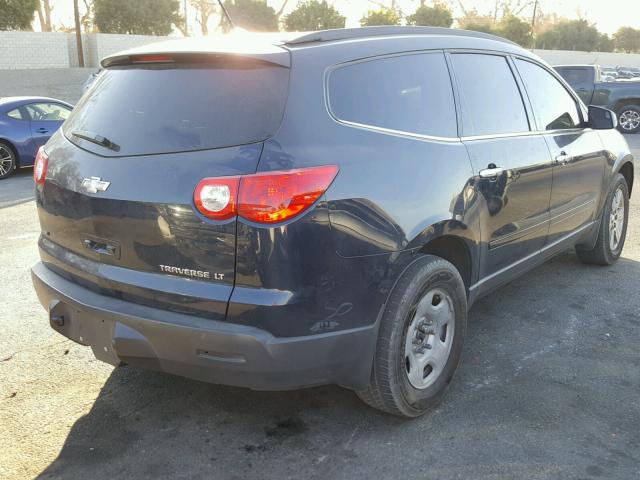 1GNLVGED7AS125402 - 2010 CHEVROLET TRAVERSE L BLACK photo 4