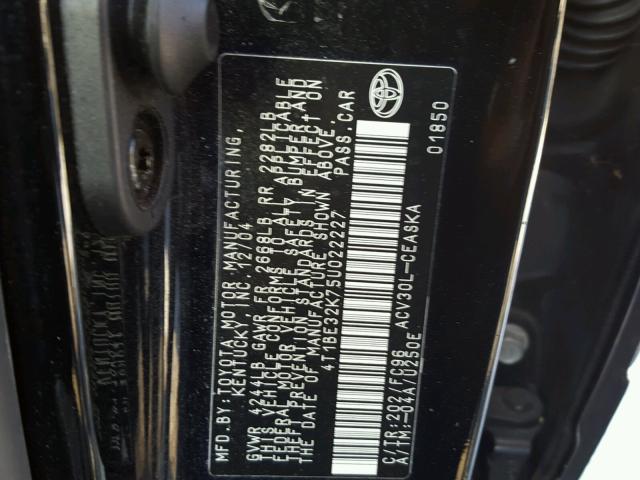 4T1BE32K75U022227 - 2005 TOYOTA CAMRY LE შავი ფოტო 10