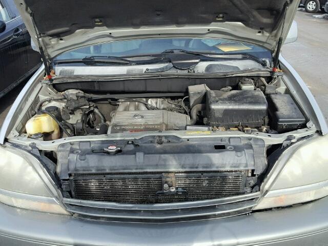 JT6HF10U8Y0096070 - 2000 LEXUS RX 300 SILVER photo 7