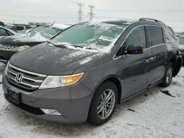 5FNRL5H99DB069002 - 2013 HONDA ODYSSEY TO GRAY photo 2