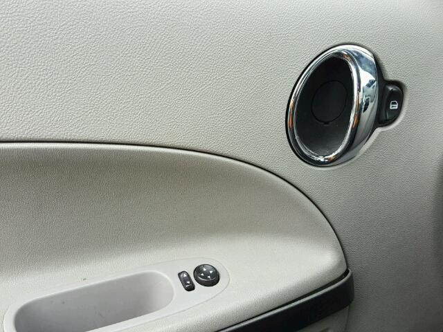 3GNDA13D08S591588 - 2008 CHEVROLET HHR LS WHITE photo 10