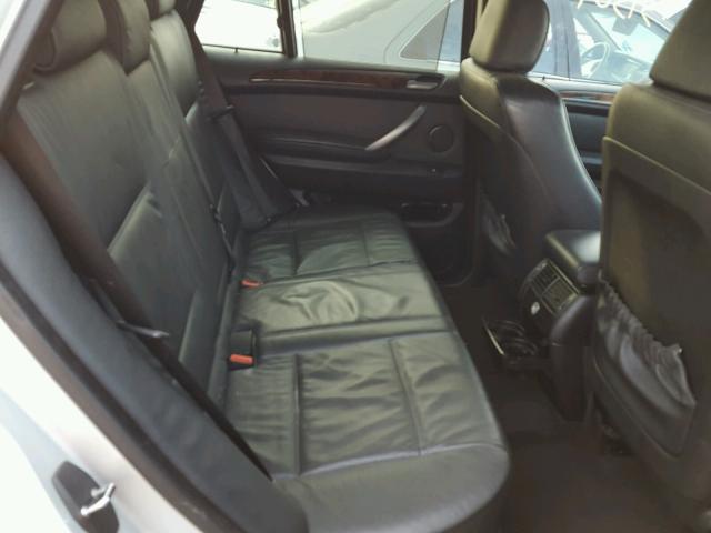5UXFB53545LV16469 - 2005 BMW X5 4.4I SILVER photo 6