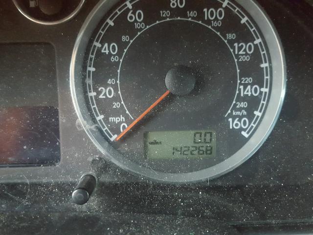 WVWYU63B25E098272 - 2005 VOLKSWAGEN PASSAT GLX SILVER photo 8