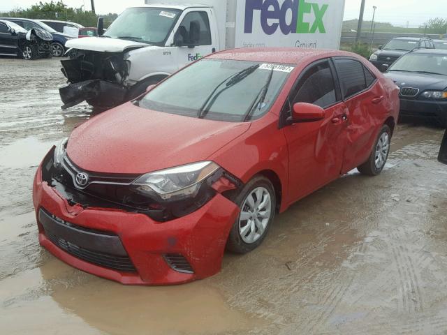 2T1BURHE4FC443641 - 2015 TOYOTA COROLLA L RED photo 2