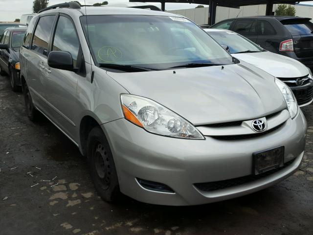 5TDZA23C46S571566 - 2006 TOYOTA SIENNA LE SILVER photo 1