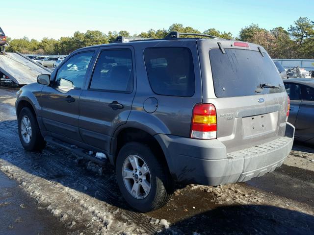 1FMYU931X5KA27441 - 2005 FORD ESCAPE XLT GRAY photo 3