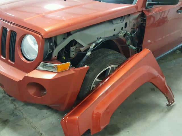 1J4FT28B09D202839 - 2009 JEEP PATRIOT SP ORANGE photo 9