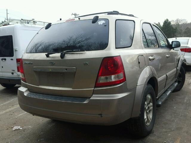 KNDJC733655426909 - 2005 KIA SORENTO EX GOLD photo 4