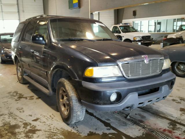 5LMPU28L4WLJ45443 - 1998 LINCOLN NAVIGATOR BLACK photo 1