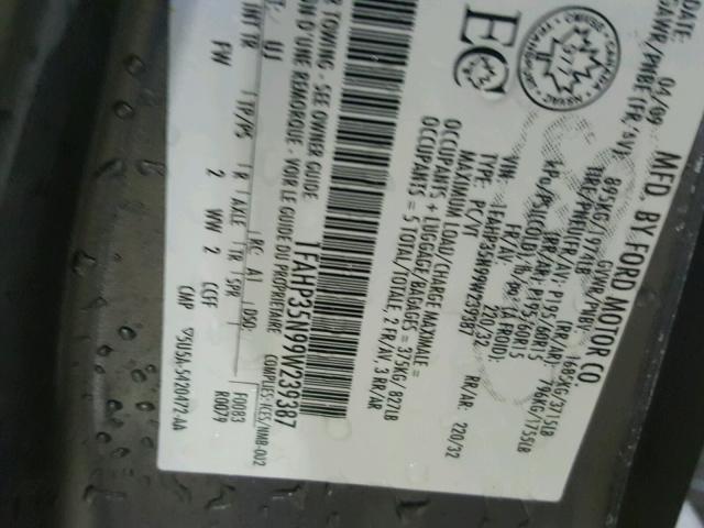 1FAHP35N99W239387 - 2009 FORD FOCUS SE GRAY photo 10