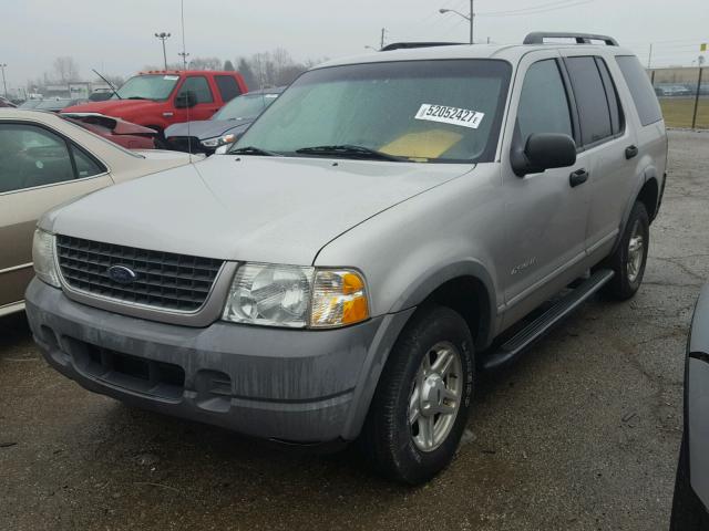 1FMZU72K92ZC53332 - 2002 FORD EXPLORER X GRAY photo 2