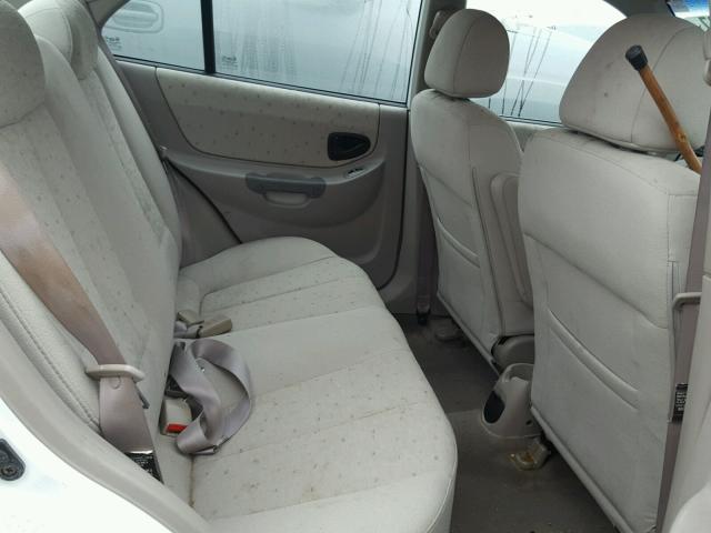 KMHCG45C53U474151 - 2003 HYUNDAI ACCENT GL WHITE photo 6