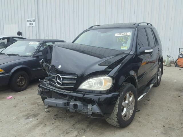 4JGAB75E93A390201 - 2003 MERCEDES-BENZ ML 500 BLACK photo 2