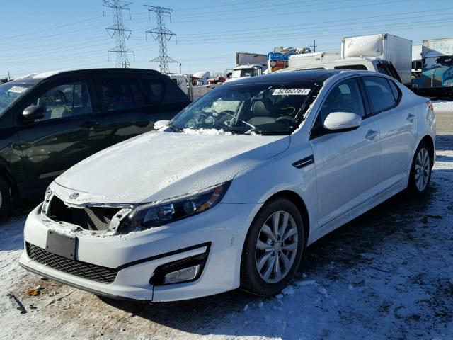 5XXGN4A70FG508320 - 2015 KIA OPTIMA EX WHITE photo 2