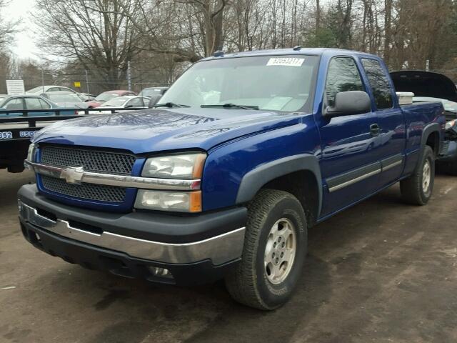 1GCEK19T13E120450 - 2003 CHEVROLET SILVERADO BLUE photo 2