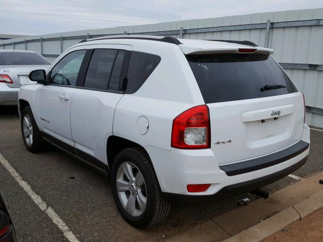 1J4NF1FB9BD249292 - 2011 JEEP COMPASS WHITE photo 3