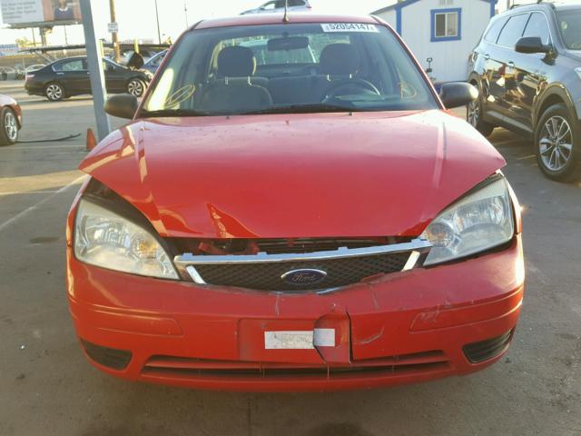 1FAFP34N07W338704 - 2007 FORD FOCUS ZX4 RED photo 9