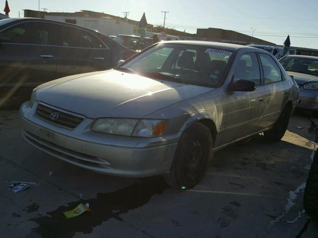 4T1BG22K01U044925 - 2001 TOYOTA CAMRY CE SILVER photo 2