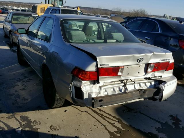 4T1BG22K01U044925 - 2001 TOYOTA CAMRY CE SILVER photo 3