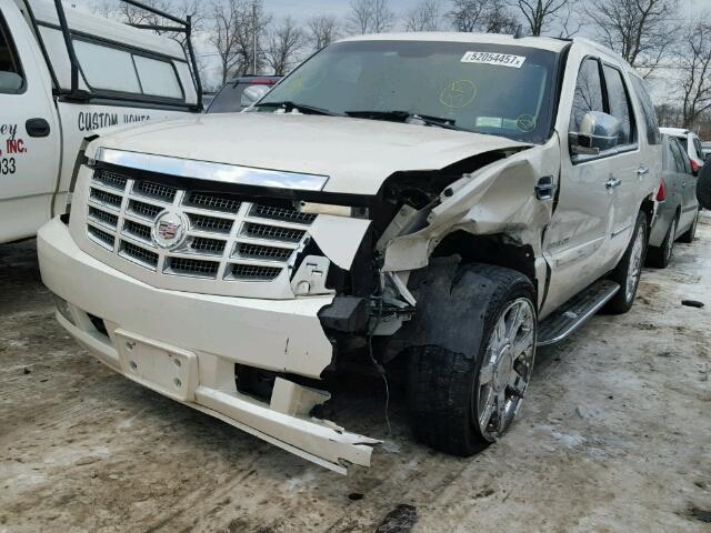 1GYS4BEF2BR269941 - 2011 CADILLAC ESCALADE L CREAM photo 2