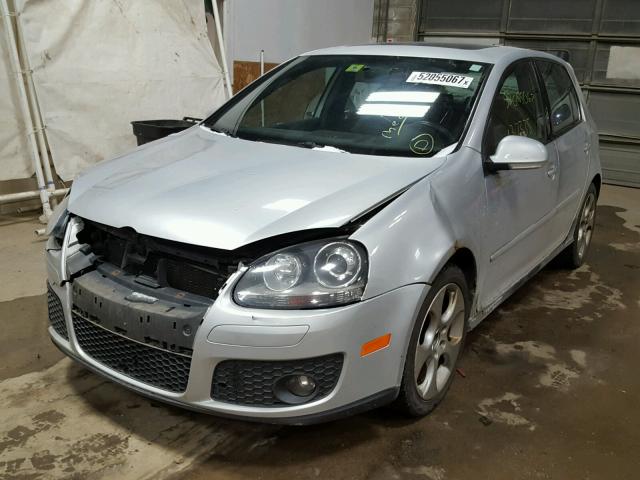 WVWHV71K87W285129 - 2007 VOLKSWAGEN NEW GTI SILVER photo 2