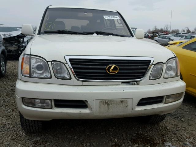 JT6HT00WXX0074056 - 1999 LEXUS LX 470 WHITE photo 9