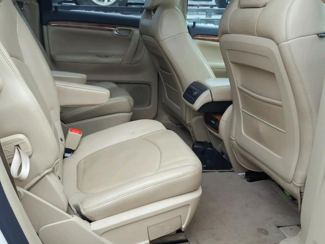 5GZER33707J171176 - 2007 SATURN OUTLOOK SP თეთრი ფოტო 6