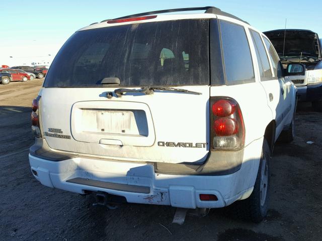 1GNDT13S042391969 - 2004 CHEVROLET TRAILBLAZE WHITE photo 4