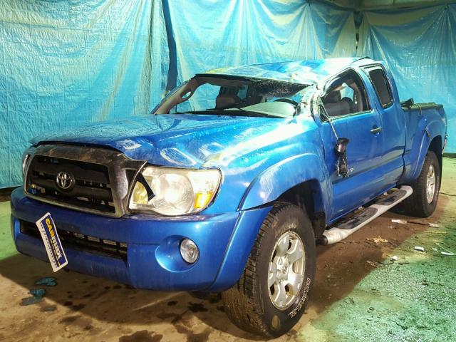 5TEUU42N78Z489174 - 2008 TOYOTA TACOMA ACC BLUE photo 2