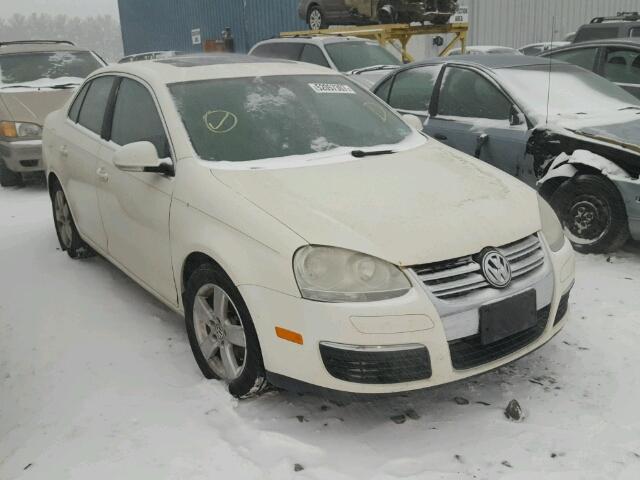 3VWRZ71K08M103947 - 2008 VOLKSWAGEN JETTA SE WHITE photo 1