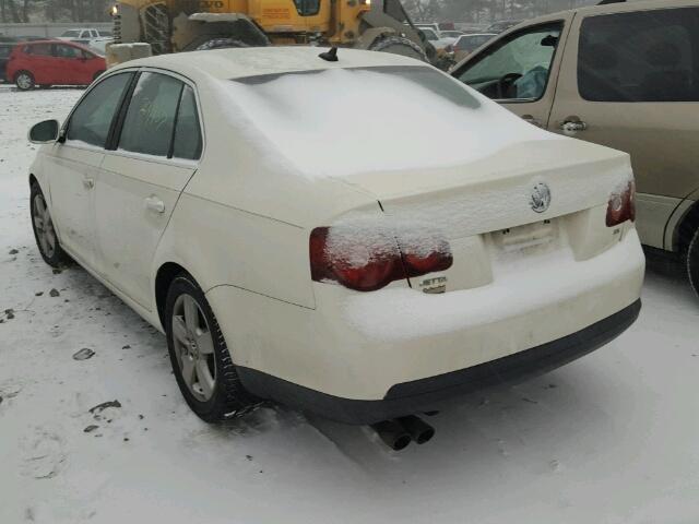 3VWRZ71K08M103947 - 2008 VOLKSWAGEN JETTA SE WHITE photo 3