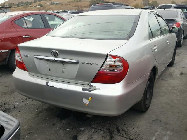 JTDBE32K430173146 - 2003 TOYOTA CAMRY LE SILVER photo 4