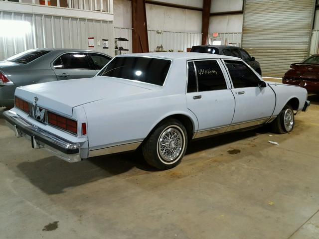 1G1BU51H6HX107600 - 1987 CHEVROLET CAPRICE CL 双色 照片 4