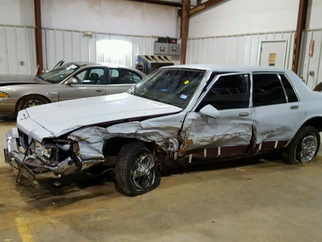 1G1BU51H6HX107600 - 1987 CHEVROLET CAPRICE CL 双色 照片 9