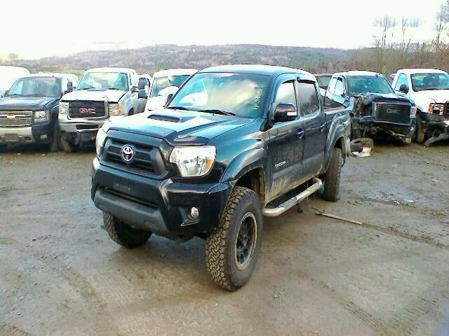 5TFLU4EN4EX084982 - 2014 TOYOTA TACOMA DOU BLACK photo 2