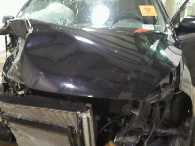 KNDMB233266050563 - 2006 KIA SEDONA EX BLACK photo 7