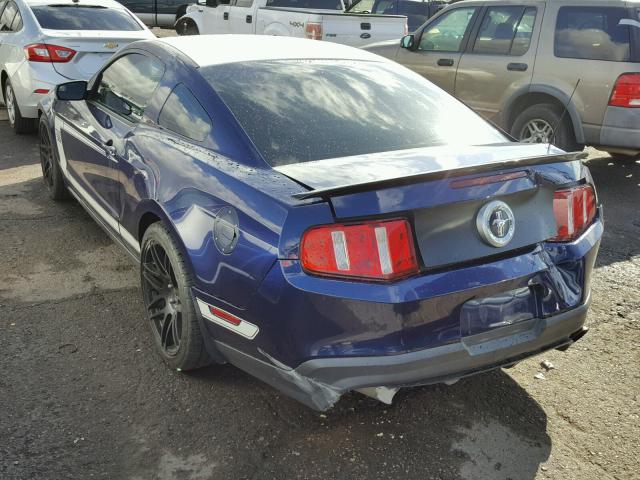 1ZVBP8CU3C5269874 - 2012 FORD MUSTANG BO BLUE photo 3