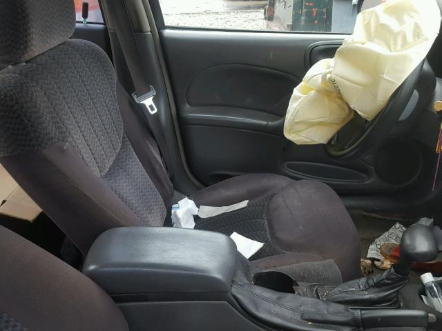 1G2NE52E55M160781 - 2005 PONTIAC GRAND AM S RED photo 5