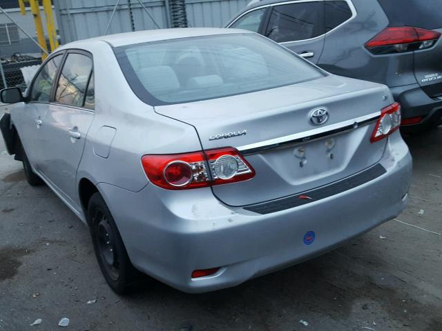 5YFBU4EE8DP101498 - 2013 TOYOTA COROLLA BA GRAY photo 3