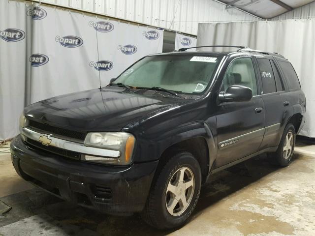 1GNDS13S842431590 - 2004 CHEVROLET TRAILBLAZE BLACK photo 2