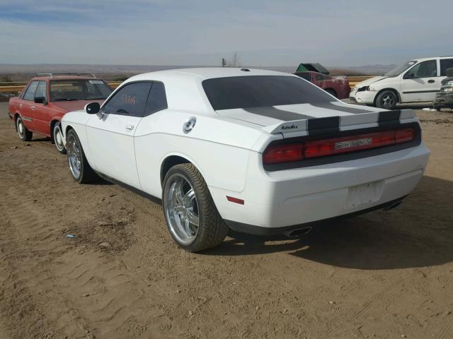 2C3CDYAG9DH737148 - 2013 DODGE CHALLENGER WHITE photo 3