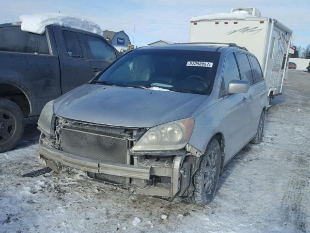 5FNRL38648B111298 - 2008 HONDA ODYSSEY EX SILVER photo 2