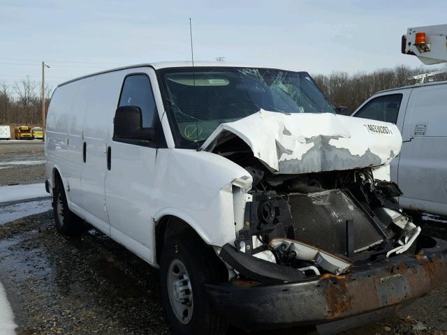 1GCGG25C881101317 - 2008 CHEVROLET EXPRESS G2 WHITE photo 1