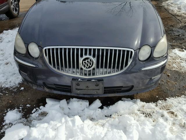 2G4WC582181228685 - 2008 BUICK LACROSSE C GRAY photo 9